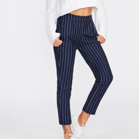 🌼LAST CHANCE Pinstripe Crop Ankle Dress Pants - Picture 4 of 7